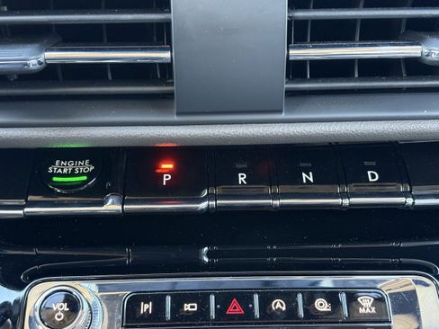 Used 2023 Lincoln Corsair AWD w/ Equipment Group 102A image 21