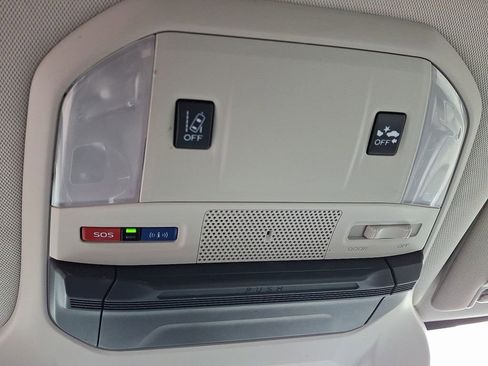 Used 2019 Subaru Ascent Premium w/ Popular Package #2A image 25