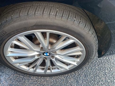 Used 2024 BMW 330i xDrive 330i xDrive w/ Convenience Package image 7