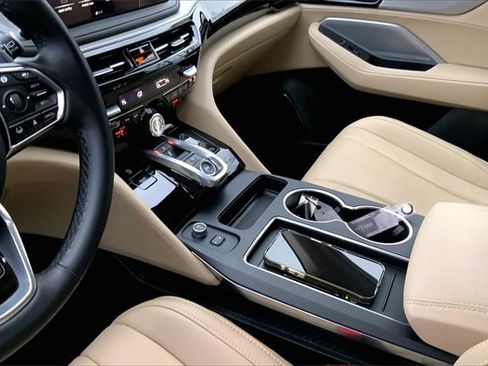 Used 2025 Acura MDX w/ Technology Package image 13