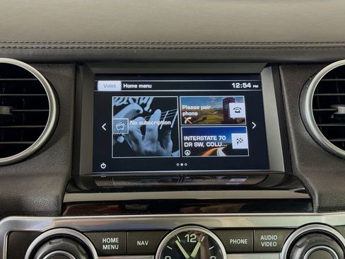 Used 2016 Land Rover LR4 HSE LUX image 16