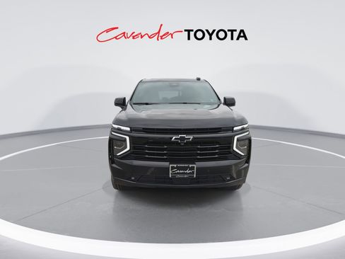 Used 2025 Chevrolet Suburban RST w/ Sun And Tow Package image 3