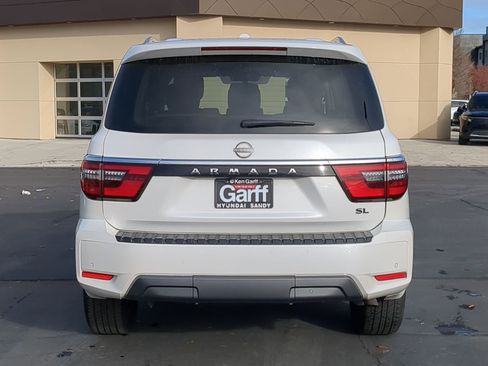 Used 2024 Nissan Armada SL image 5