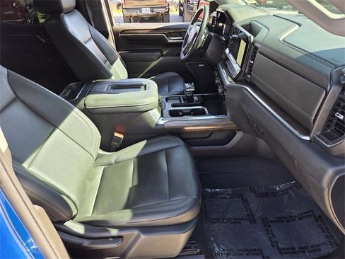 Certified 2022 Chevrolet Silverado 1500 LT Trail Boss w/ Convenience Package II image 15