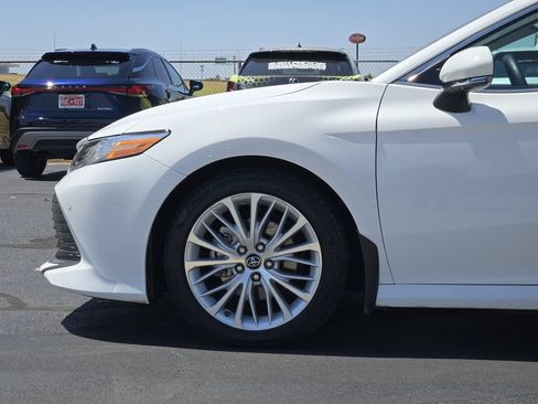 Used 2019 Toyota Camry XLE w/ Driver Assist Package FWD image 8