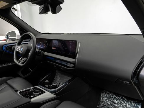 Used 2025 BMW X3 xDrive30i image 17