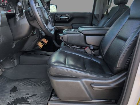 Used 2020 Chevrolet Silverado 1500 LT Trail Boss w/ Bed Protection Package AWD/4WD image 12