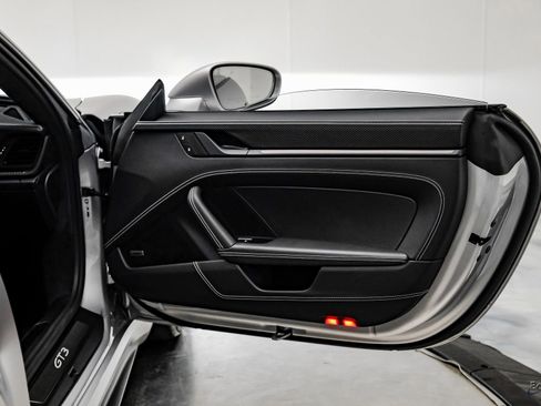 Used 2024 Porsche 911 GT3 image 76