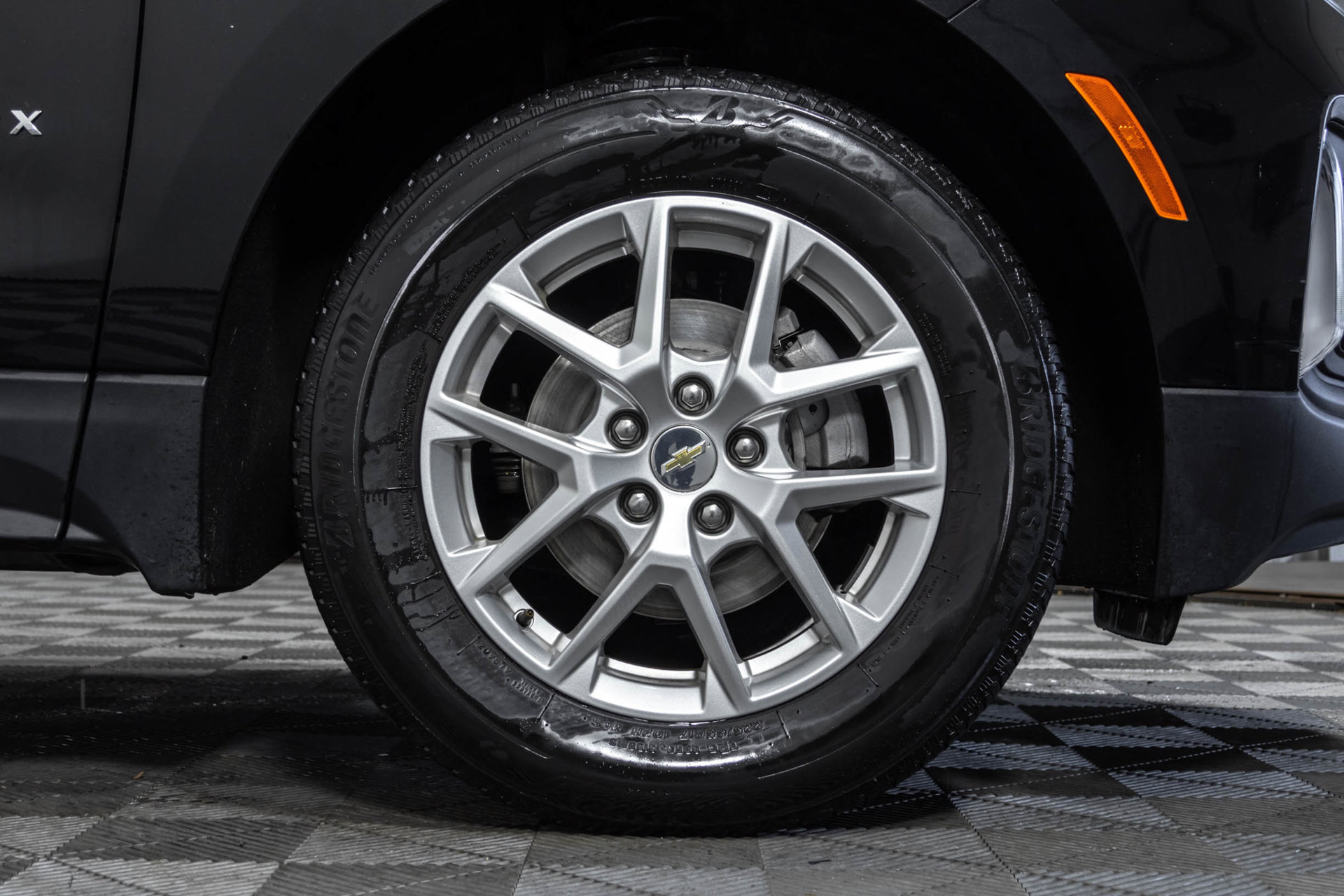 Used 2024 Chevrolet Equinox LT AWD/4WD image 43