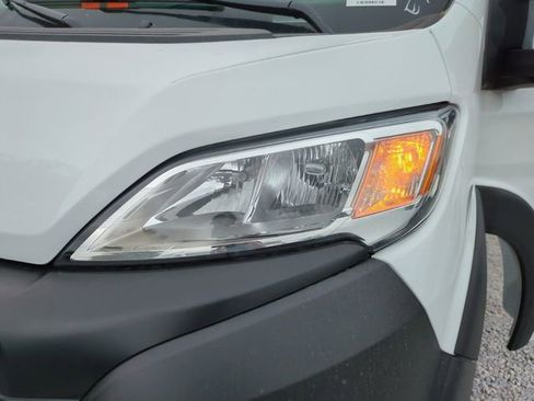 New 2024 RAM ProMaster 3500 w/ Convenience Group image 9