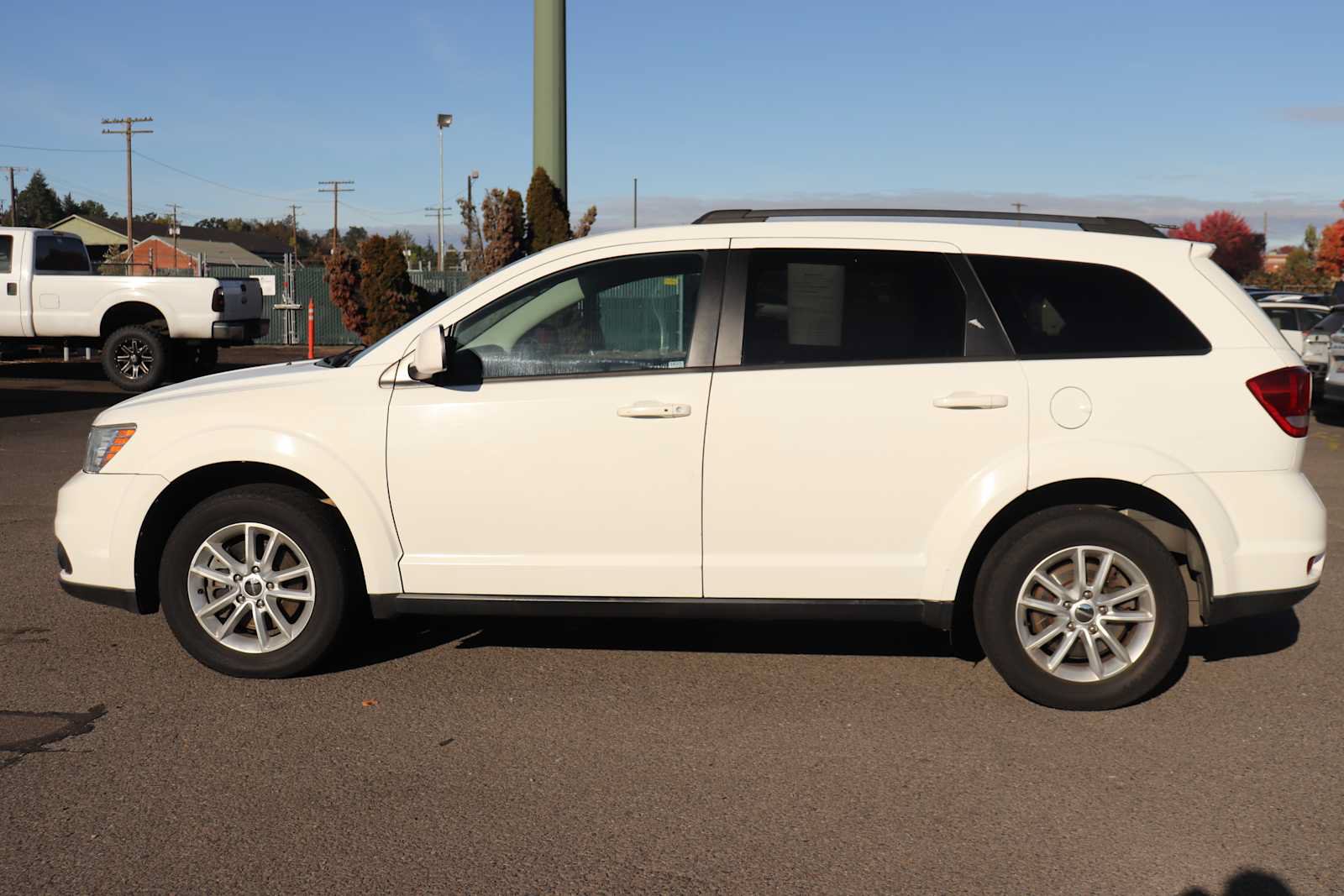 Used 2015 Dodge Journey SXT w/ Flexible Seating Group FWD image 8