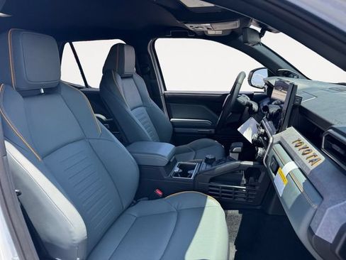 New 2026 Toyota 4Runner Trailhunter AWD/4WD image 15
