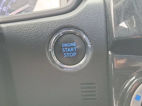 Used 2024 Toyota 4Runner TRD Pro AWD/4WD image 31