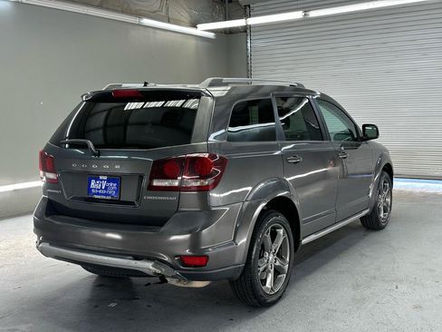 Used 2015 Dodge Journey Crossroad w/ Flexible Seating Group FWD image 7