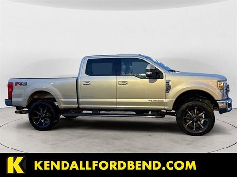 Used 2018 Ford F250 Lariat w/ Lariat Value Package image 6