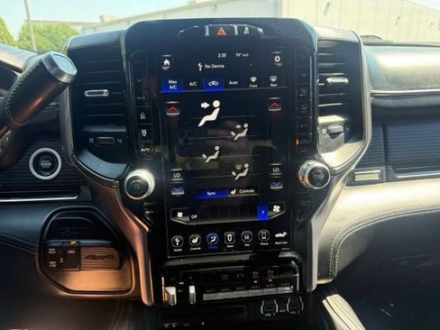 Used 2019 RAM 2500 Limited AWD/4WD image 32