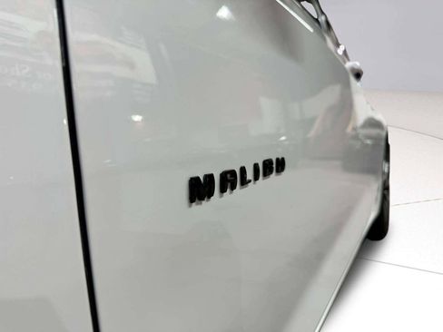 Used 2023 Chevrolet Malibu RS FWD image 21