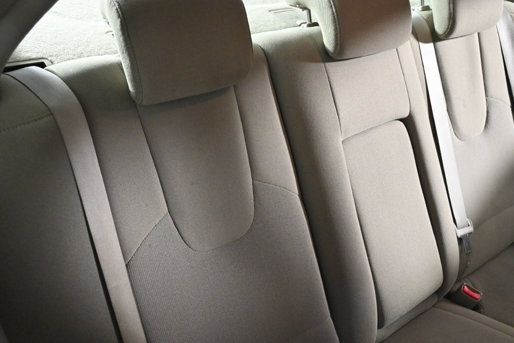 Used 2010 Ford Fusion Hybrid FWD image 27