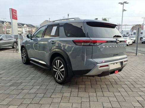 Certified 2023 Nissan Pathfinder Platinum w/ Lighting Package (N93) image 6