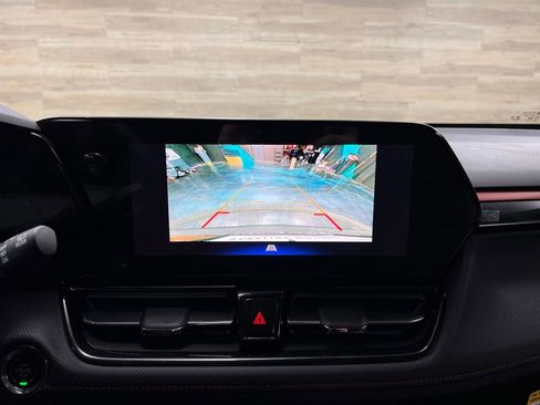 Used 2024 Chevrolet TrailBlazer RS w/ Convenience Package image 13