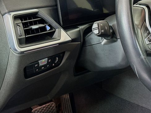 Used 2024 BMW 330i Sedan image 17