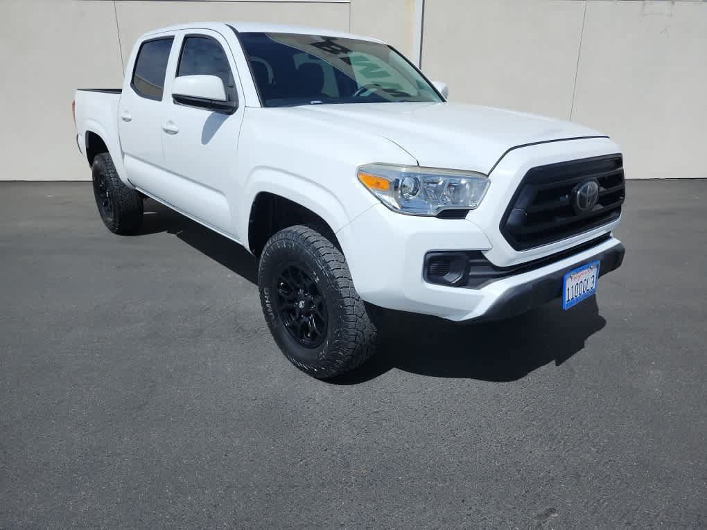 Used 2020 Toyota Tacoma SR AWD/4WD image 2