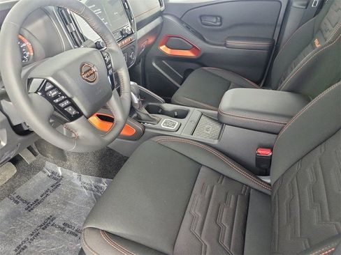 New 2026 Nissan Frontier PRO-4X w/ Pro-4x Convenience Package image 9