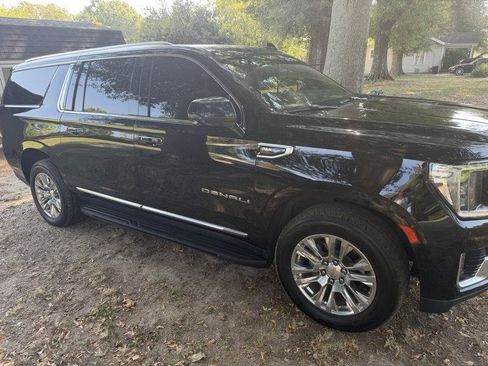 Used 2021 GMC Yukon XL Denali RWD image 5
