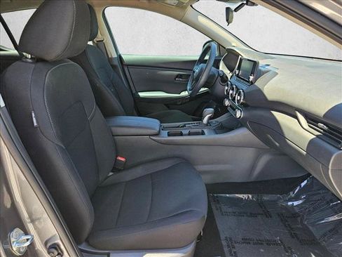 Used 2024 Nissan Sentra S FWD image 25