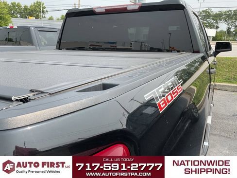 Used 2020 Chevrolet Silverado 1500 Custom Trail Boss w/ Custom Convenience Package AWD/4WD image 5