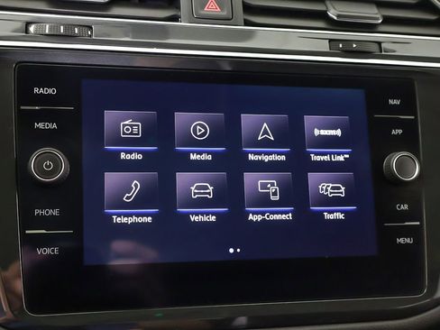 Used 2019 Volkswagen Tiguan SEL image 49