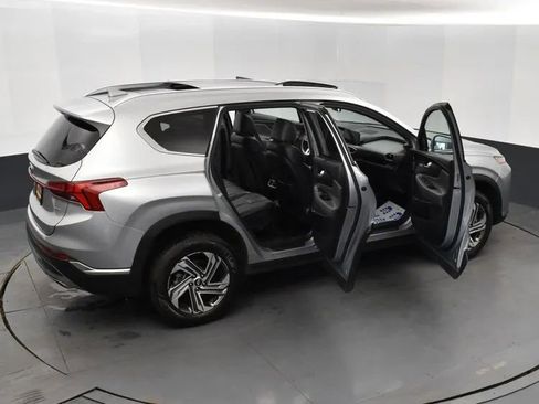 Used 2023 Hyundai Santa Fe SEL w/ Premium Package AWD/4WD image 6