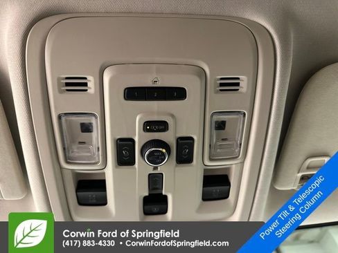 Used 2023 GMC Yukon Denali image 29