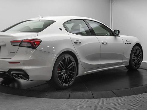New 2024 Maserati Ghibli Modena Ultima Q4 image 9