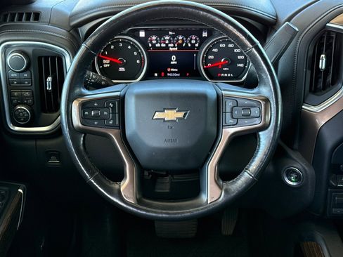 Used 2019 Chevrolet Silverado 1500 High Country w/ Technology Package image 18