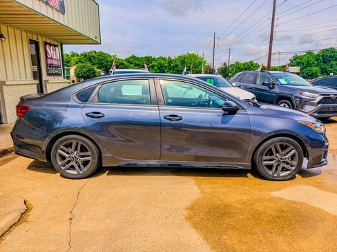 Used 2021 Kia Forte GT-Line w/ GT-Line Premium Package FWD image 4