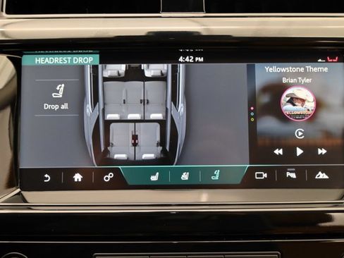 Used 2018 Land Rover Discovery HSE Luxury AWD/4WD image 93