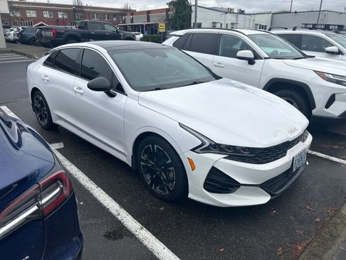 Used 2022 Kia K5 GT-Line w/ GT-Line FWD Premium Package image 2