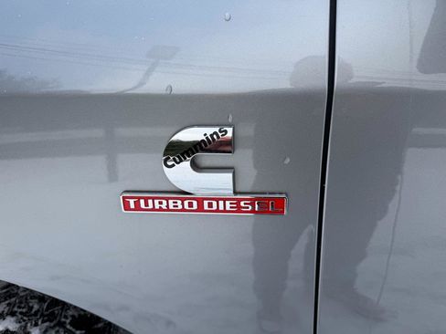 Used 2019 RAM 2500 Big Horn w/ Towing Technology Group image 12