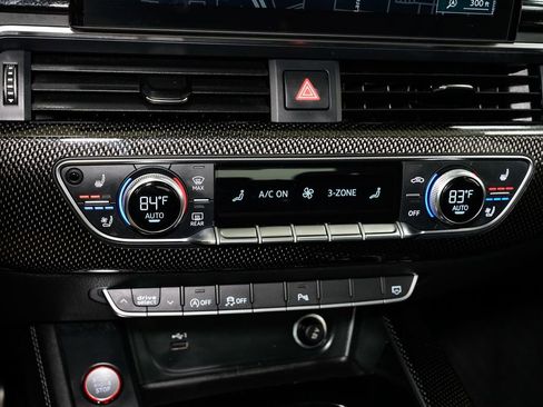 Used 2021 Audi S4 Premium Plus image 21