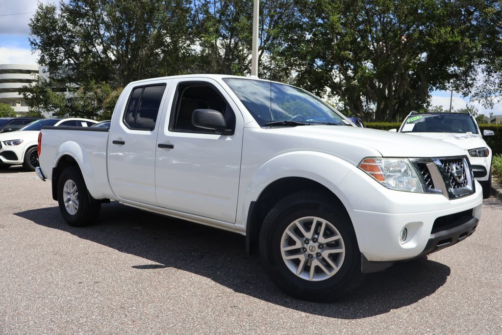 Used 2018 Nissan Frontier SV RWD image 1