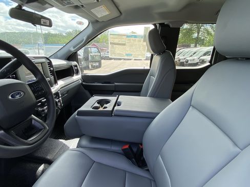 New 2025 Ford F350 XL w/ XL Chrome Package AWD/4WD image 9
