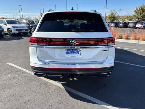 New 2026 Volkswagen Atlas SE image 4