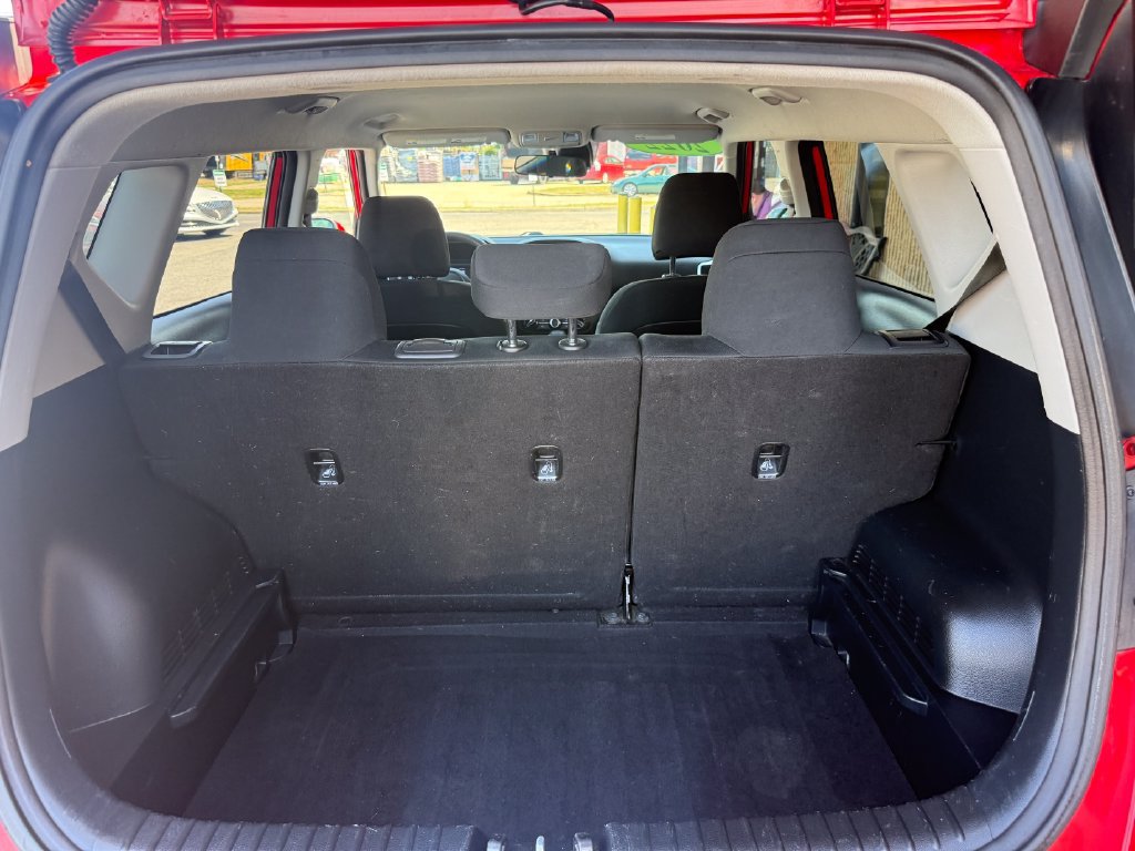Used 2022 Kia Soul LX w/ Technology Package FWD image 16