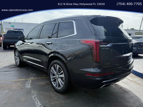 Used 2020 Cadillac XT6 Premium Luxury image 3