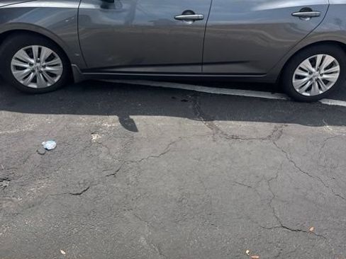 Used 2022 Nissan Sentra S FWD image 5