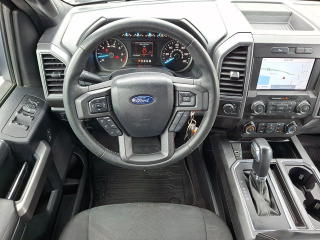 Used 2020 Ford F150 XLT w/ Equipment Group 302A Luxury AWD/4WD image 11