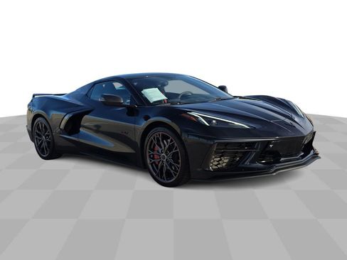 Used 2023 Chevrolet Corvette Stingray Premium Conv w/ Z51 Performance Package image 2