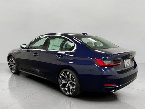 New 2026 BMW 330i xDrive Sedan w/ Premium Package image 7