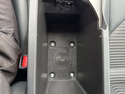 Used 2023 Toyota Camry SE image 27